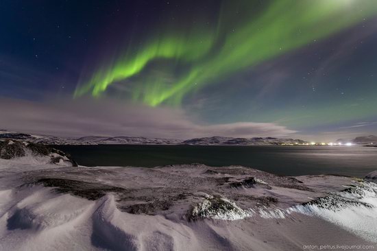 The sky in shades of emerald in northern Russia, photo 1